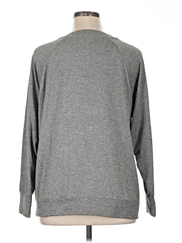Maurices 3/4 Sleeve T-Shirt (view 2)