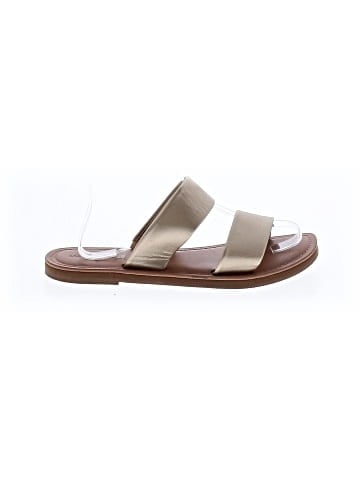 Universal Thread Sandals (view 1)