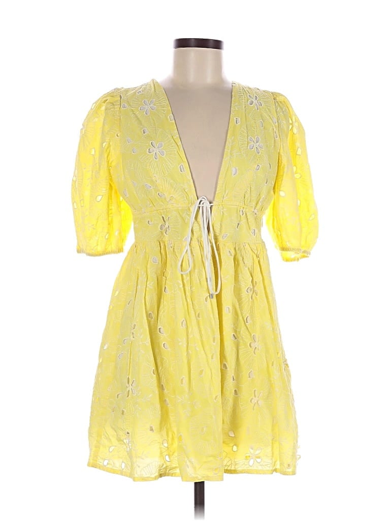 Pre-owned Avec Les Filles Cocktail Dress In Yellow