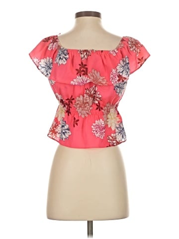 BB Dakota Sleeveless Blouse (view 2)