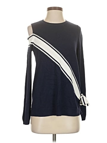 Elizabeth & Clarke Pullover Sweater (view 1)