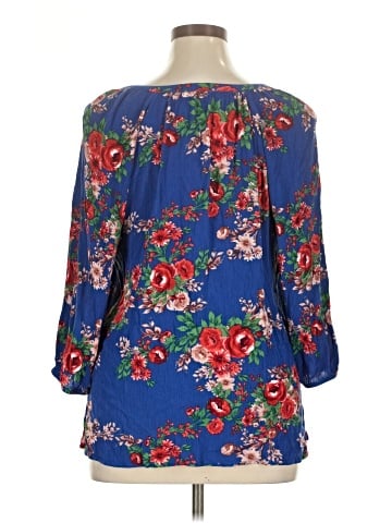 The Pioneer Woman 3/4 Sleeve Blouse (view 2)