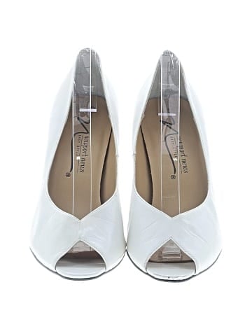 Newport News Heels (view 2)