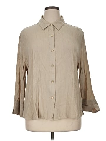 Draper's & Damon's 3/4 Sleeve Button-Down Shirt (view 1)