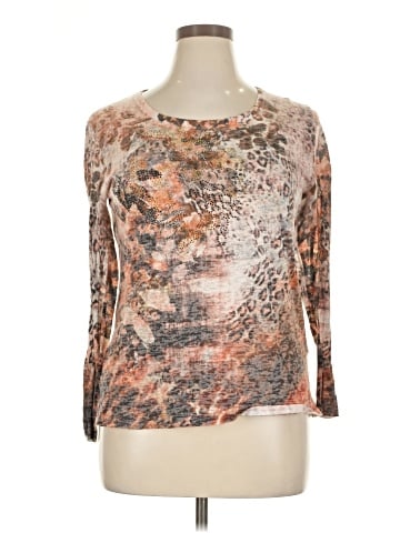 Essentials by Milano 3/4 Sleeve Top (view 1)