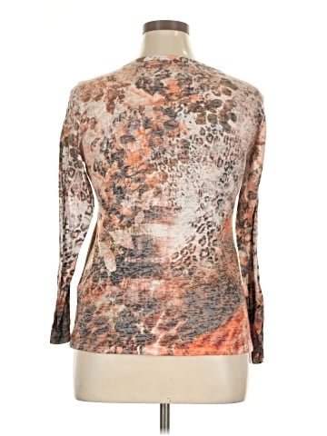 Essentials by Milano 3/4 Sleeve Top (view 2)