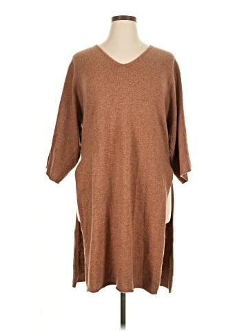 BCBGMAXAZRIA Poncho (view 1)