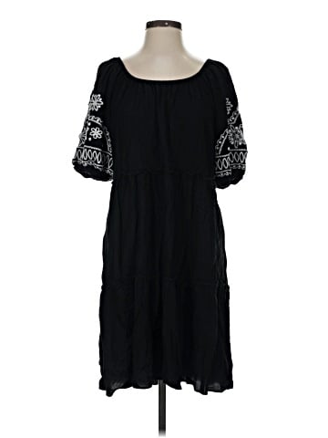 Karen Kane Casual Dress (view 1)