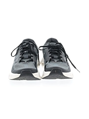 On Cloud Sneakers (view 2)