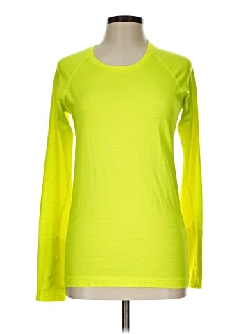 Lululemon Athletica Long Sleeve T-Shirt (view 1)