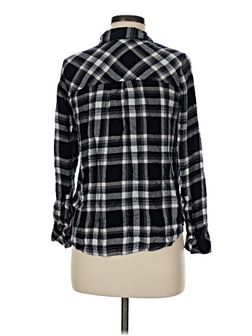 Romeo & Juliet Couture Long Sleeve Button-Down Shirt (view 2)