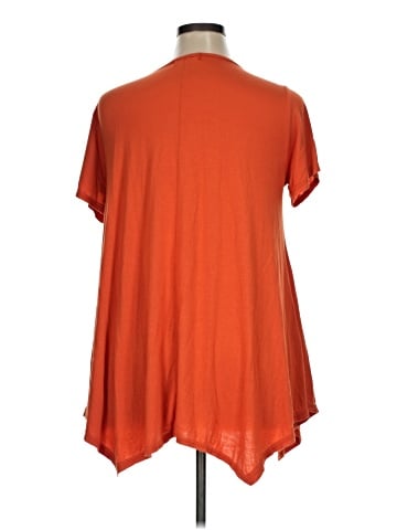 Larace Short Sleeve T-Shirt (view 2)