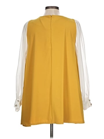 Alythea 3/4 Sleeve Blouse (view 2)