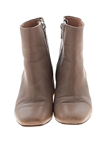 LOQ Ankle Boots (view 2)