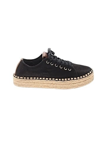 Tretorn Sneakers (view 1)