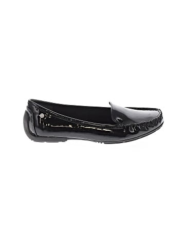 Dana Buchman Flats (view 1)