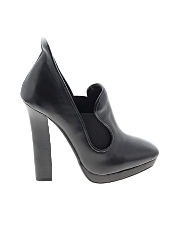 Leon Max Heels (view 1)