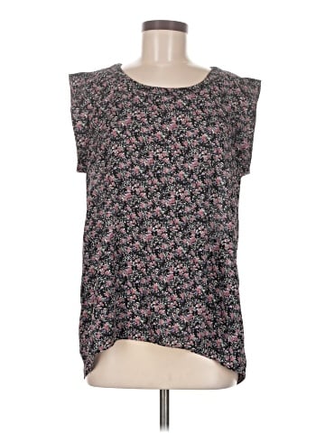 Everleigh Short Sleeve Top (view 1)