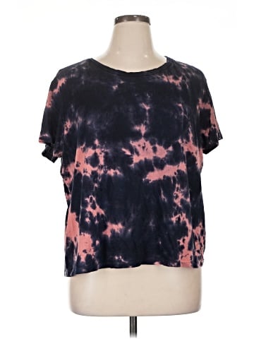 Sundry Short Sleeve T-Shirt (view 1)