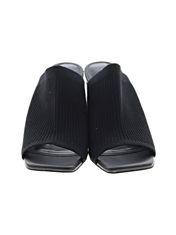 Madden Girl Sandals (view 2)