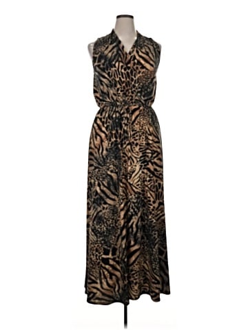 Molly & Isadora Casual Dress (view 1)