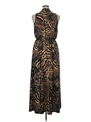 Molly & Isadora Casual Dress (view 2)