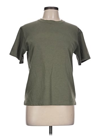 Uniqlo Short Sleeve T-Shirt (view 1)