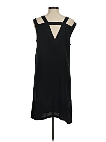 BCBGMAXAZRIA Casual Dress (view 2)