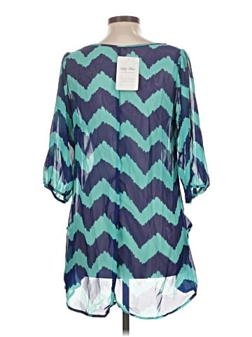 Lily White 3/4 Sleeve T-Shirt (view 2)