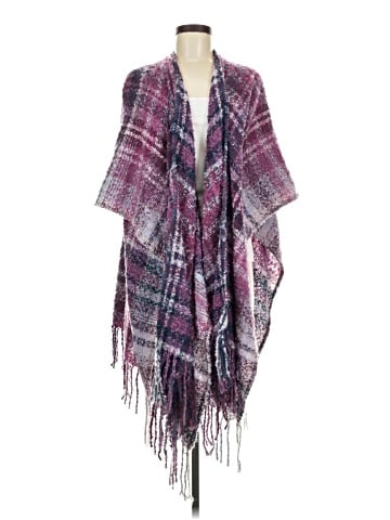 Woolrich Poncho (view 1)