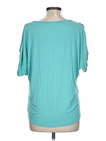 Maurices Short Sleeve T-Shirt (view 2)