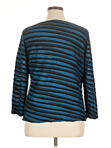 Cut Loose 3/4 Sleeve Top (view 2)