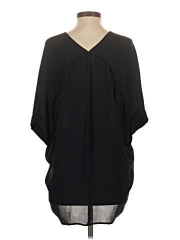 Vince. Short Sleeve Blouse (view 2)
