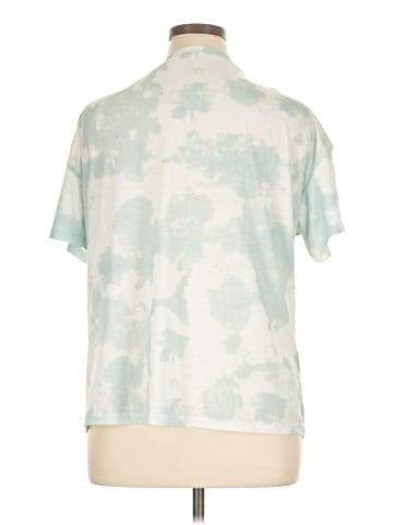 Ekouaer Short Sleeve Henley (view 2)