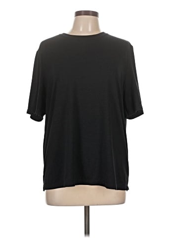 Fabletics Short Sleeve T-Shirt (view 1)