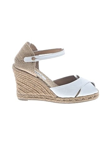 Castaner Wedges (view 1)