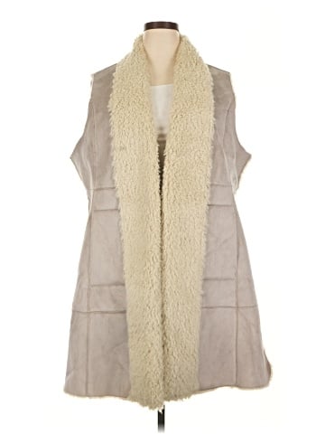 Nic + Zoe Faux Fur Vest (view 1)
