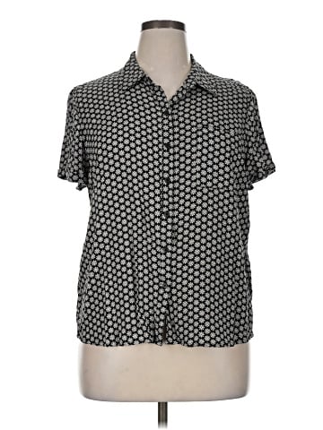 Croft & Barrow Short Sleeve Blouse (view 1)