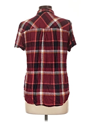 Maurices Short Sleeve Button-Down Shirt (view 2)
