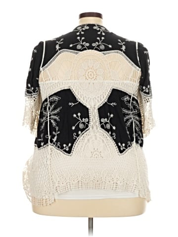 Kindred Kimono (view 2)