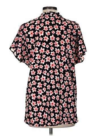 CAbi Short Sleeve Blouse (view 2)