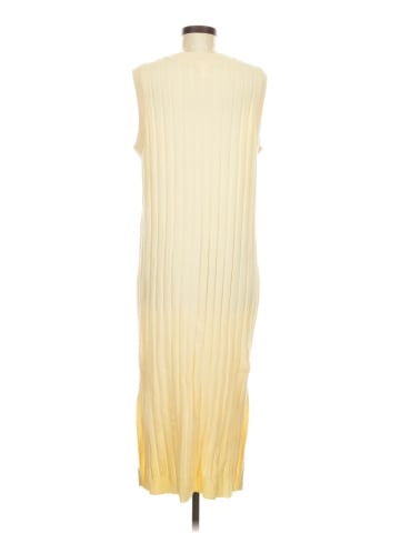 H&M Casual Dress (view 2)