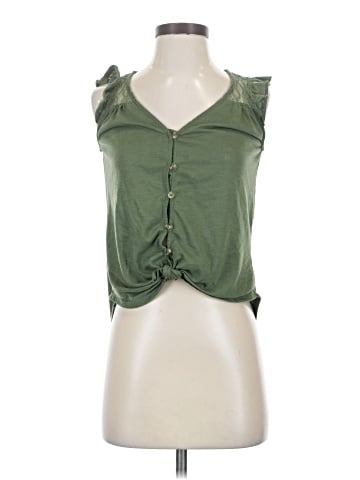 No Boundaries Sleeveless Top (view 1)