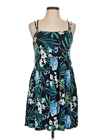 Old Navy Casual Dress (view 1)