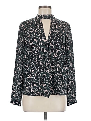 Romeo & Juliet Couture Long Sleeve Blouse (view 1)