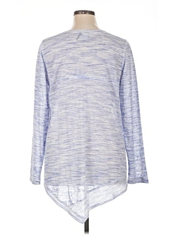 Akemi + Kin Long Sleeve T-Shirt (view 2)