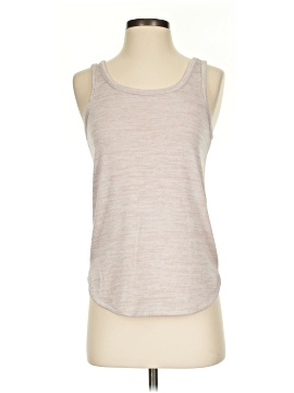 Gap Outlet Tank Top