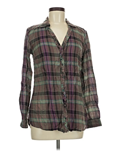Maurices Long Sleeve Button-Down Shirt (view 1)