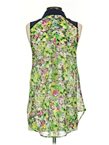 Very J Sleeveless Blouse (view 2)