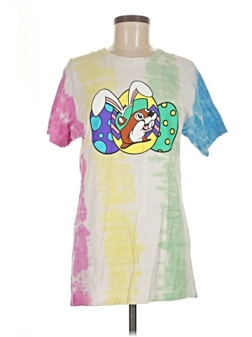 Buc-ees Short Sleeve T-Shirt (view 1)